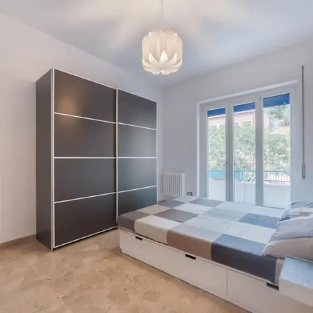 Blue Horizon Apartment